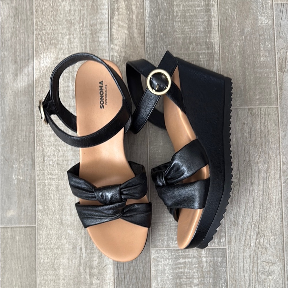 Sonoma Women's Black Wedge Sandals